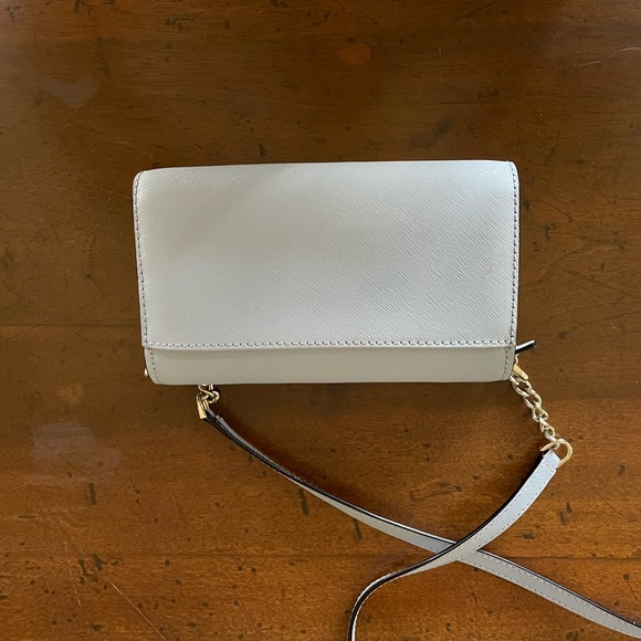 Kate Spade Small Foldover Bag- Used once - Picture 7 of 9